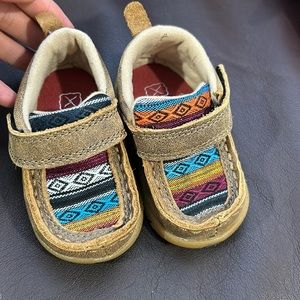 Baby shoes